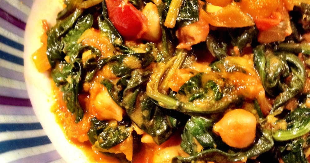 Fondue d’épinards, de pois chiches et de tomates cerises